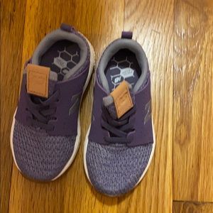 Toddler - Like new sneakers